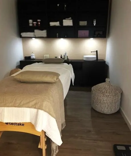 Modern Three Bedroom Apart- 6 Pools- Gym -Sun 482 Estepona Spain