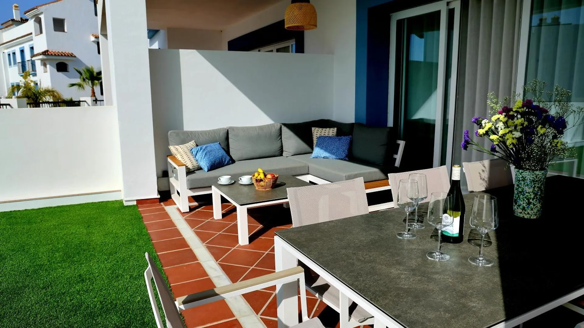 Apartment Modern Three Bedroom Apart- 6 Pools- Gym -Sun 482 Estepona